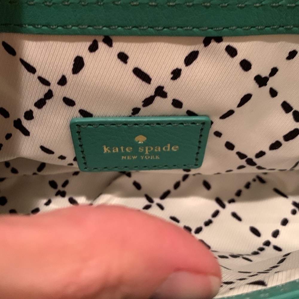 Kate Spade ♠️ Wristlet - Picture 7 of 12